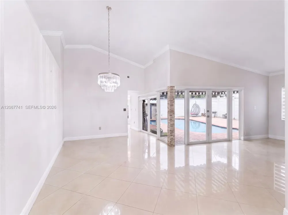 9781 SW 155th Ave Miami, FL 33196