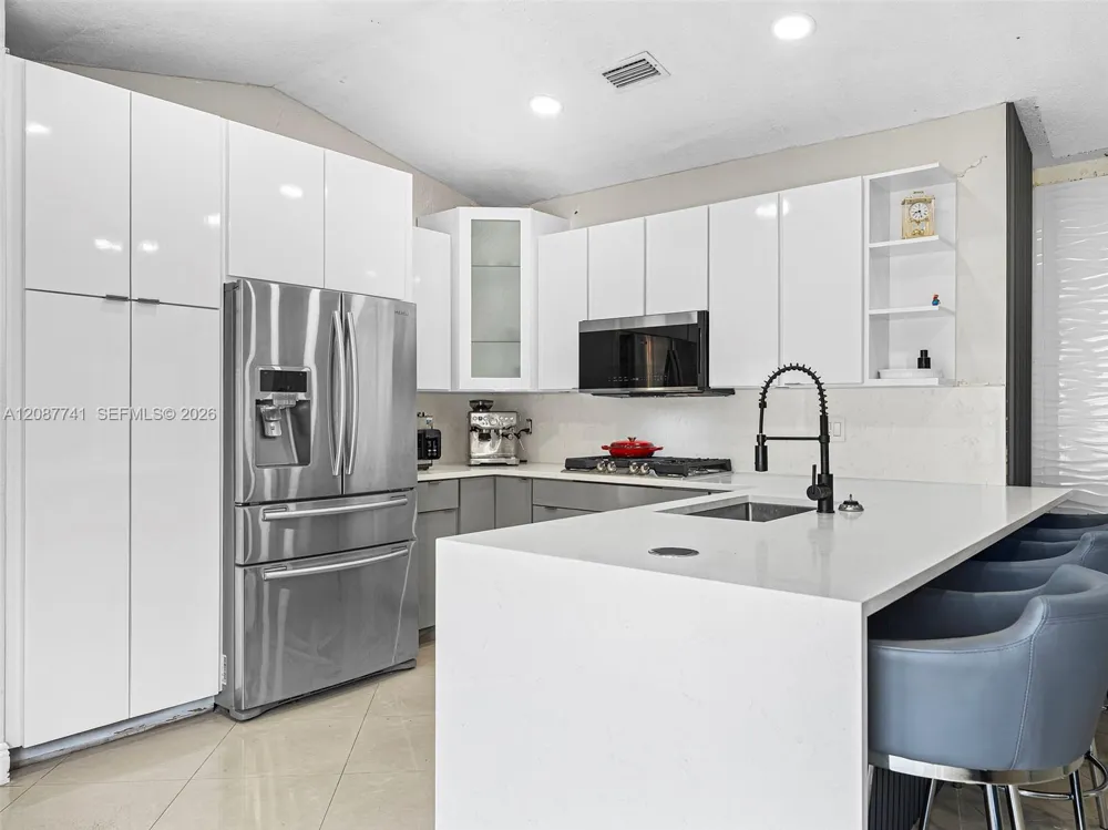 9781 SW 155th Ave Miami, FL 33196