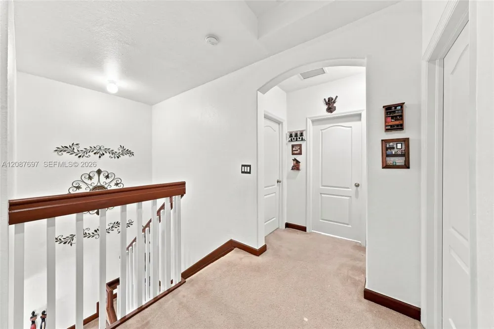 889 SW 151st Pl Miami, FL 33194