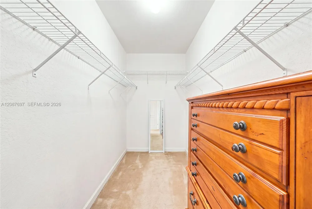 889 SW 151st Pl Miami, FL 33194