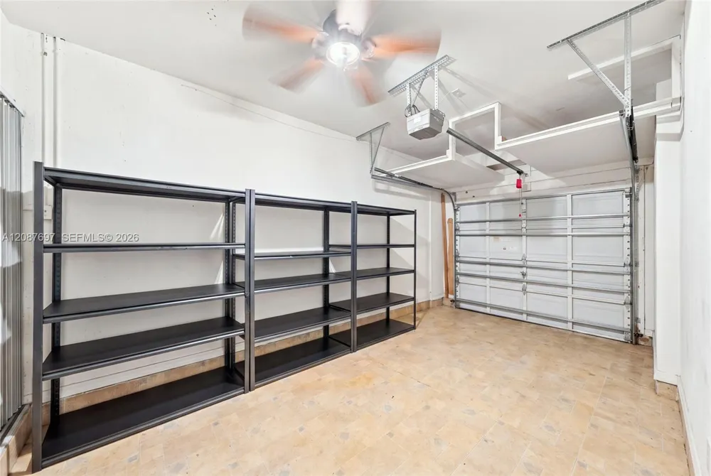 889 SW 151st Pl Miami, FL 33194