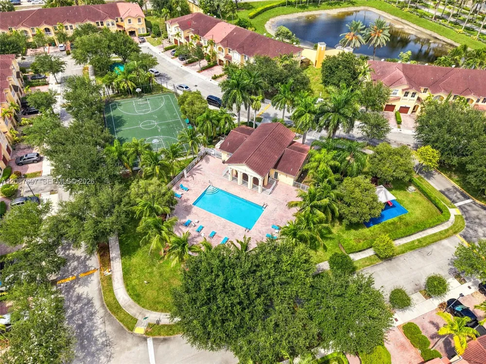889 SW 151st Pl Miami, FL 33194