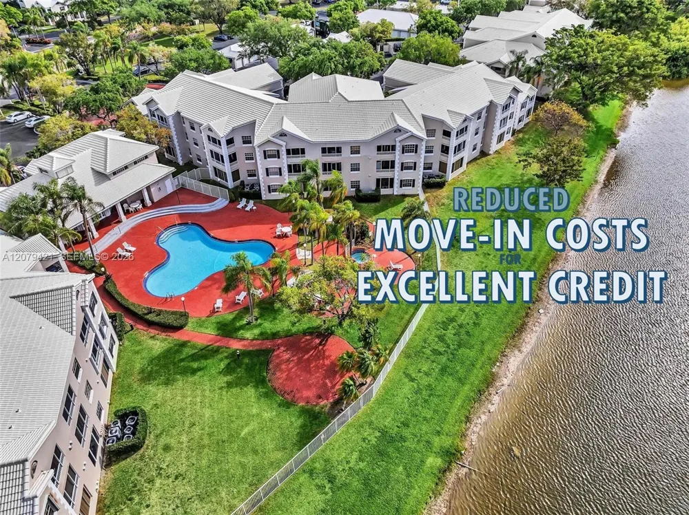 2881 Oakland Forest Dr #311 Oakland Park, FL 33309
