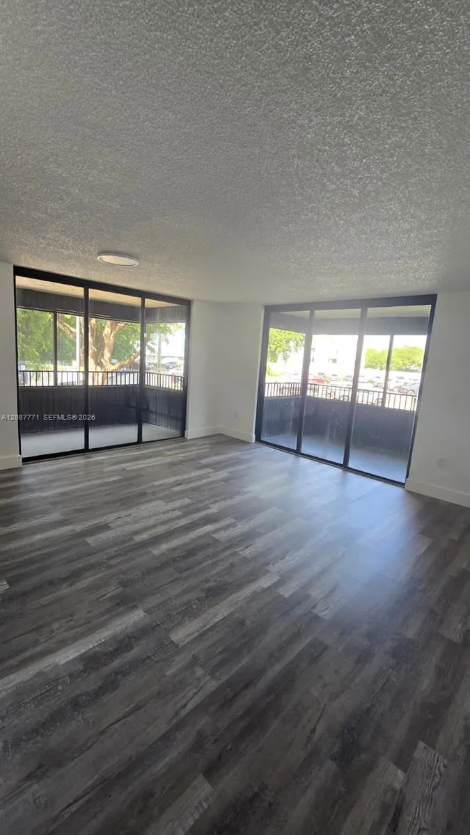 16220 NW 2nd Ave #211 Miami, FL 33169