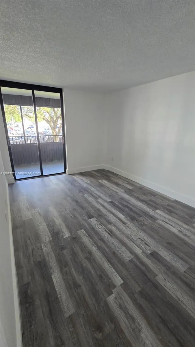 16220 NW 2nd Ave #211 Miami, FL 33169