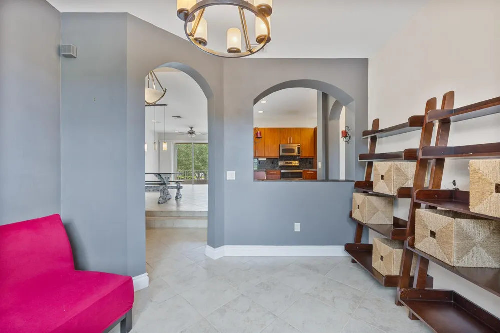 6380 BELLA CIRCLE #905 Boynton Beach, FL 33437