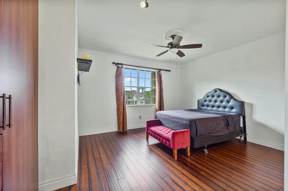 6380 BELLA CIRCLE #905 Boynton Beach, FL 33437