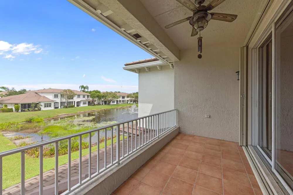 6380 BELLA CIRCLE #905 Boynton Beach, FL 33437