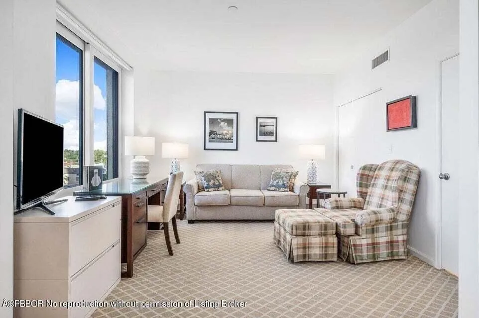150 Bradley 0403 Place #403 Palm Beach, FL 33480