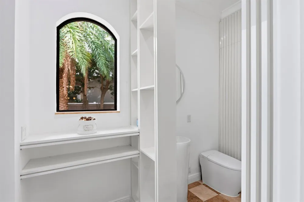 260 NE WAVECREST COURT Boca Raton, FL 33432