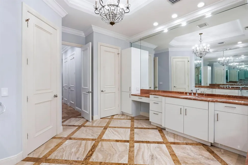 260 NE WAVECREST COURT Boca Raton, FL 33432