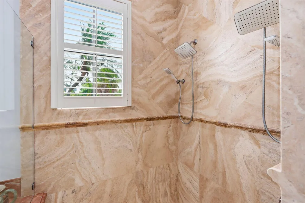 260 NE WAVECREST COURT Boca Raton, FL 33432