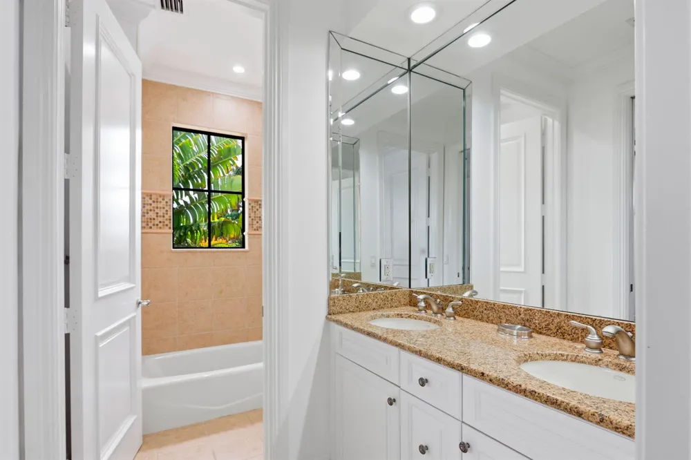260 NE WAVECREST COURT Boca Raton, FL 33432