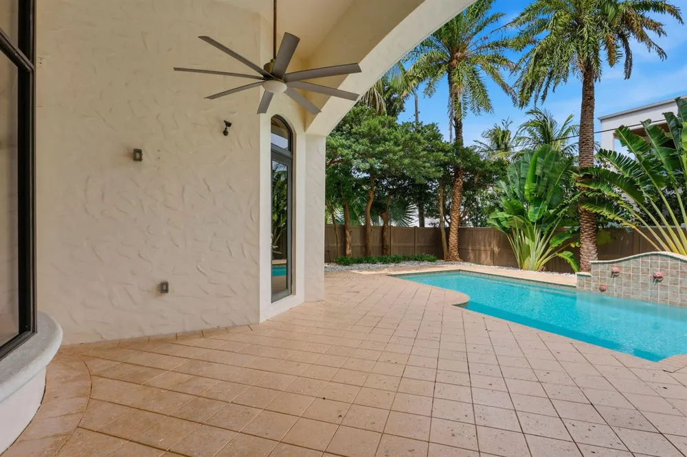 260 NE WAVECREST COURT Boca Raton, FL 33432