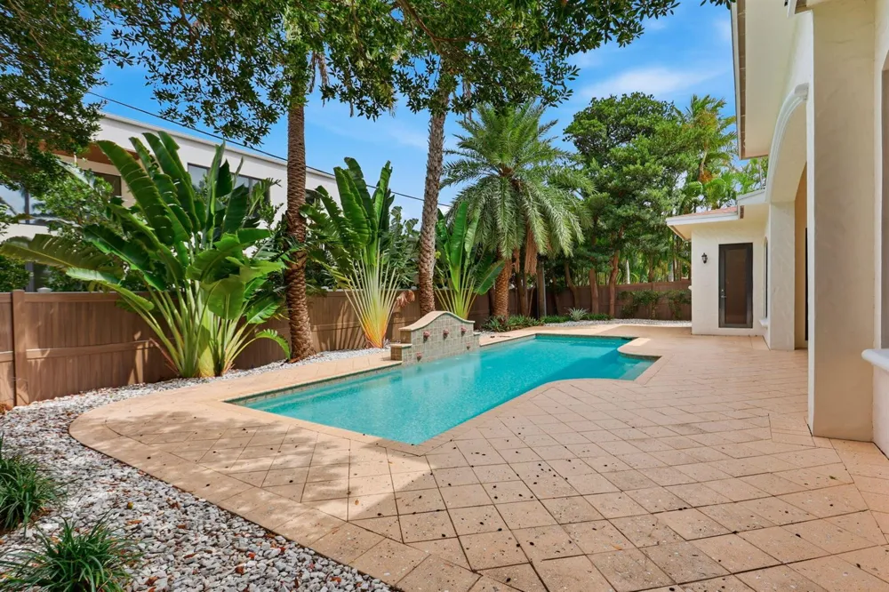 260 NE WAVECREST COURT Boca Raton, FL 33432