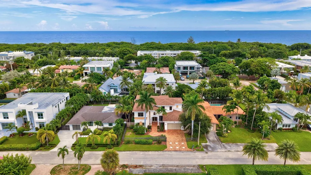 260 NE WAVECREST COURT Boca Raton, FL 33432