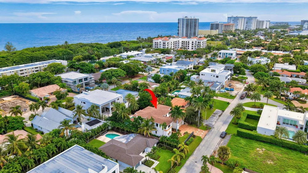 260 NE WAVECREST COURT Boca Raton, FL 33432