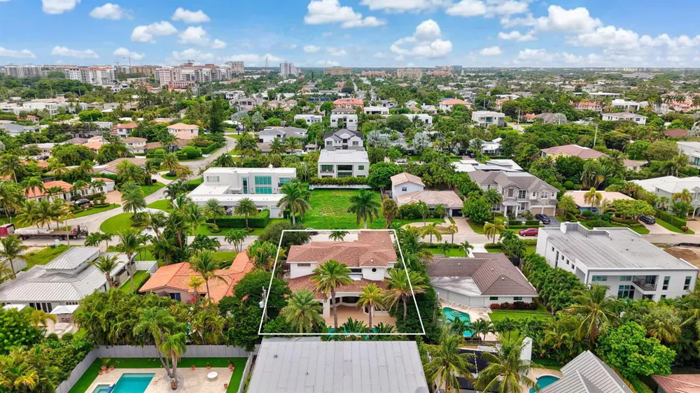 260 NE WAVECREST COURT Boca Raton, FL 33432