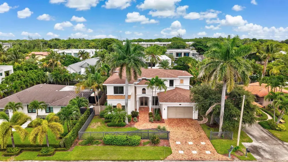 260 NE WAVECREST COURT Boca Raton, FL 33432