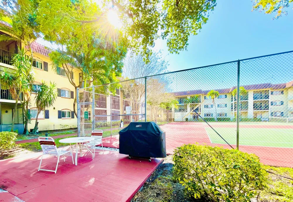 259 S CYPRESS ROAD #547 Pompano Beach, FL 33060