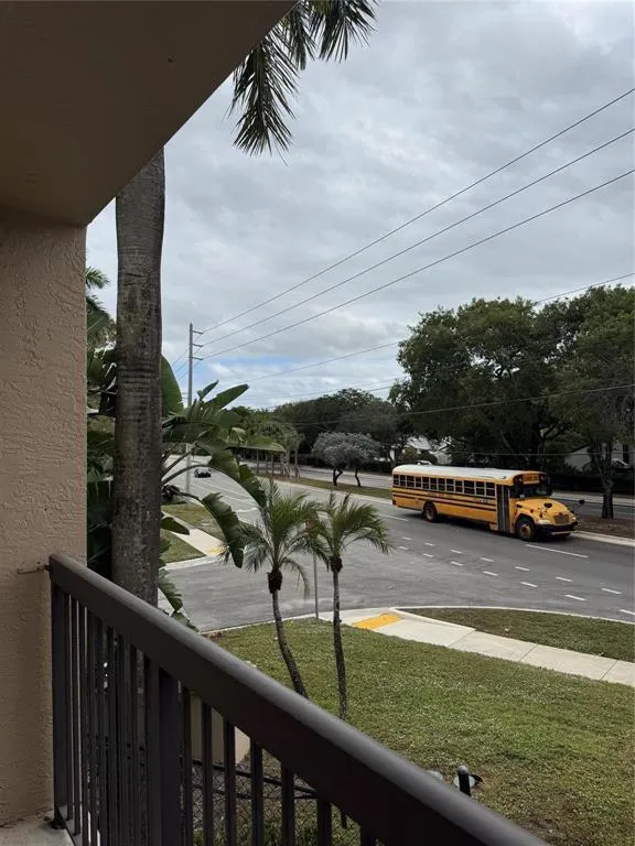 4481 W MCNAB ROAD W #19 Pompano Beach, FL 33069