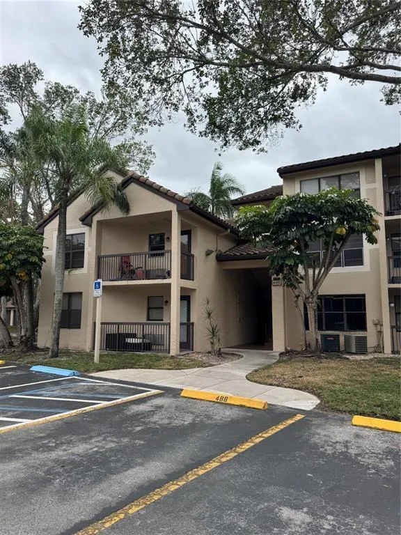 4481 W MCNAB ROAD W #19 Pompano Beach, FL 33069