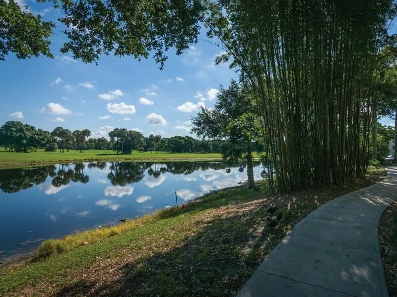 4481 W MCNAB ROAD W #19 Pompano Beach, FL 33069