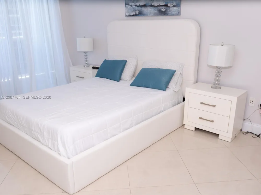 1830 S Ocean Dr #4003 Hallandale Beach, FL 33009