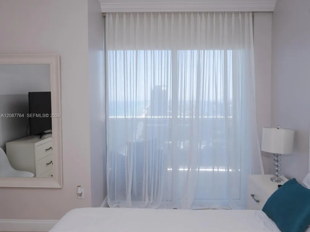 1830 S Ocean Dr #4003 Hallandale Beach, FL 33009
