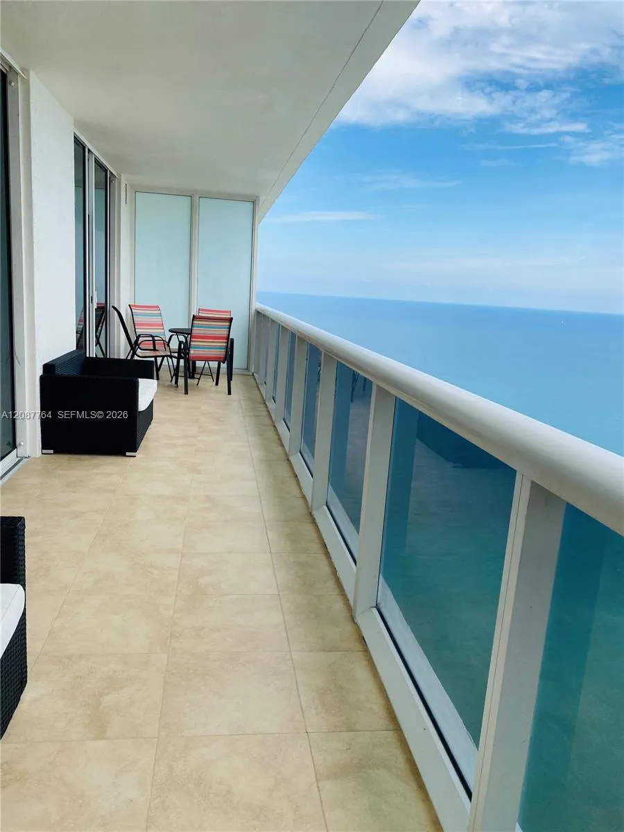 1830 S Ocean Dr #4003 Hallandale Beach, FL 33009