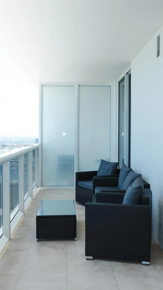1830 S Ocean Dr #4003 Hallandale Beach, FL 33009