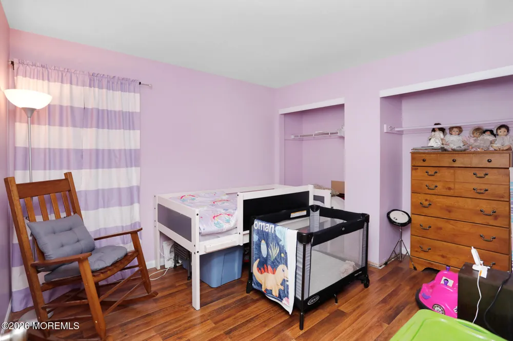 87 Concord Circle Howell, NJ 07731