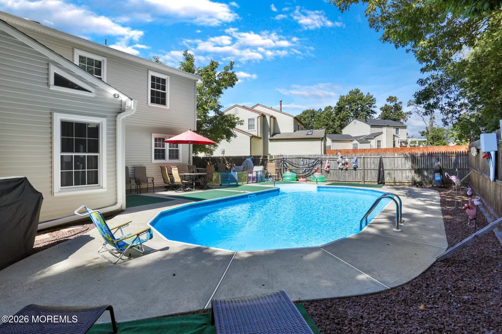 87 Concord Circle Howell, NJ 07731