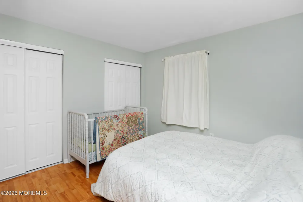 87 Concord Circle Howell, NJ 07731
