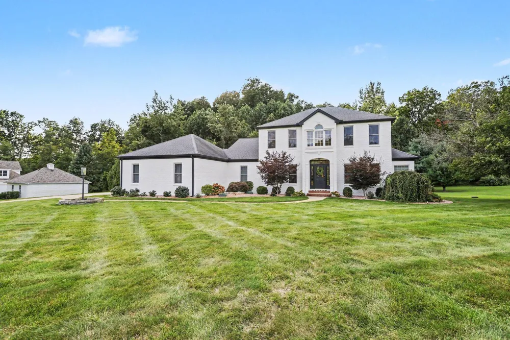 10575 Dana Drive Oronoko Charter Township, MI 49103