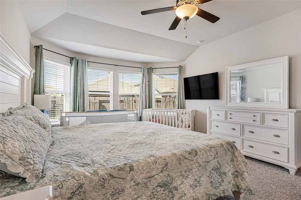 406 Grasslands Trail Hutto, TX 78634