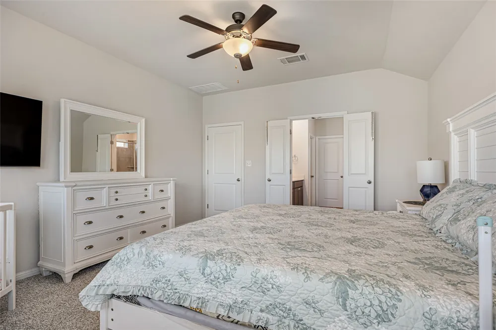 406 Grasslands Trail Hutto, TX 78634