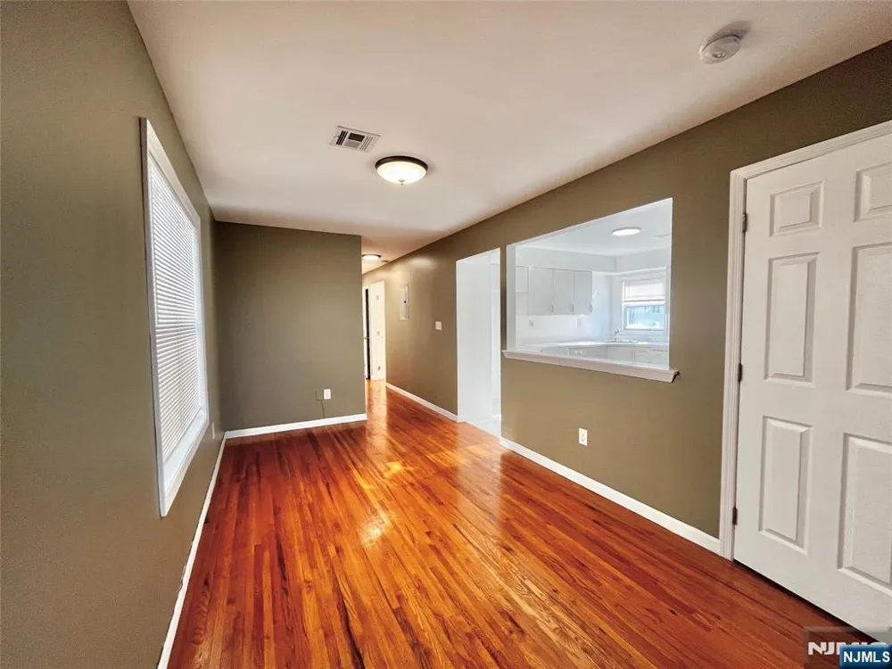 7100 Durham Avenue 2 North Bergen, NJ 07047
