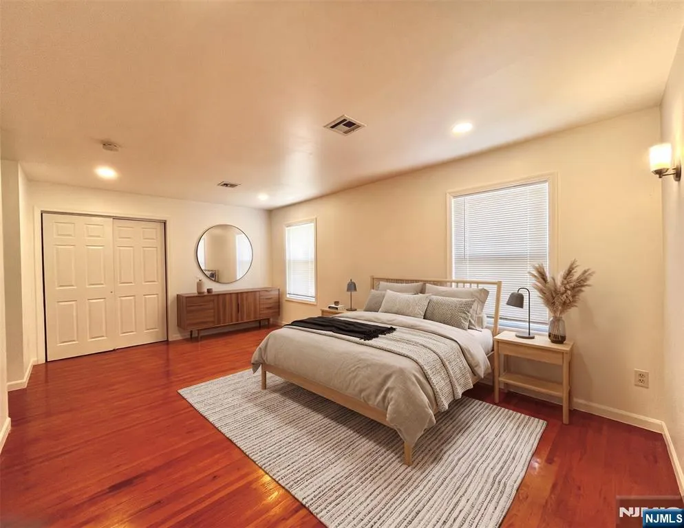 7100 Durham Avenue 2 North Bergen, NJ 07047
