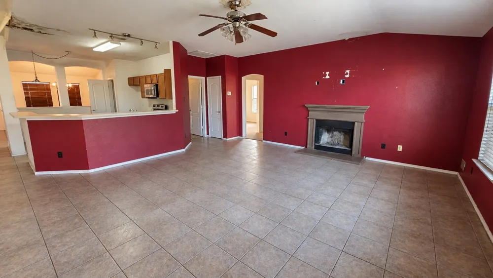 613 Redwing Drive Saginaw, TX 76131