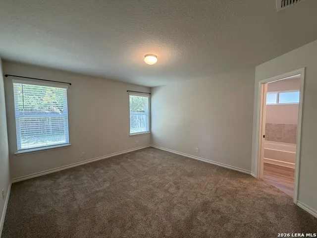 5915 Calaveras Way San Antonio, TX 78253