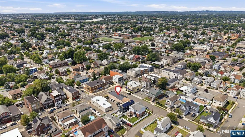 521 Valley Brook Avenue Office/ Warehou Lyndhurst, NJ 07071