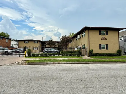 2812 Wichita #13