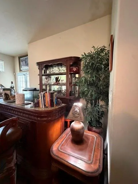 1710 Parkland Drive College Station, TX 77845