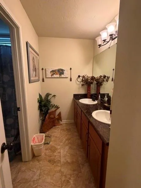 1710 Parkland Drive College Station, TX 77845