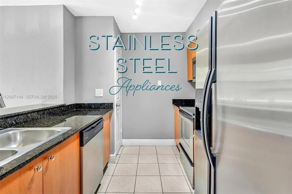 2881 Oakland Forest Dr #113 Oakland Park, FL 33309