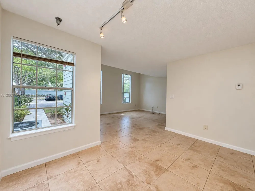 1275 Crystal Way #E Delray Beach, FL 33444