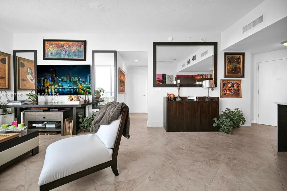 1900 Bayshore Dr #5103 Miami, FL 33132