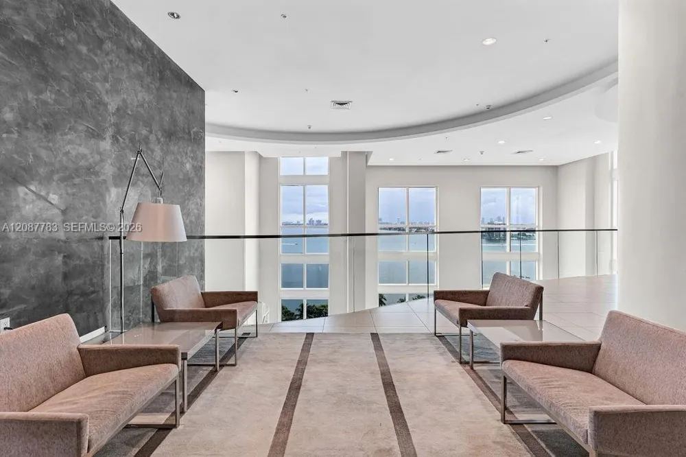 1900 Bayshore Dr #5103 Miami, FL 33132