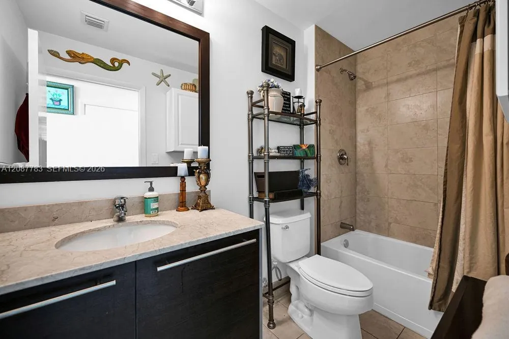 1900 Bayshore Dr #5103 Miami, FL 33132
